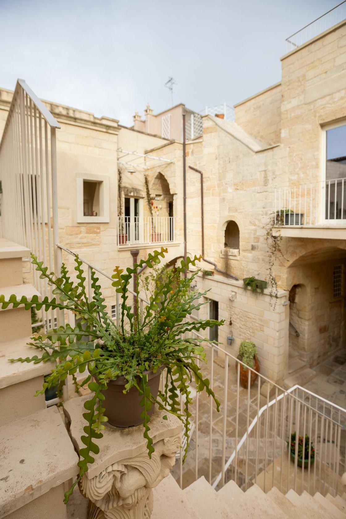 Palazzo Sant'Anna Lecce Hotel Ngoại thất bức ảnh